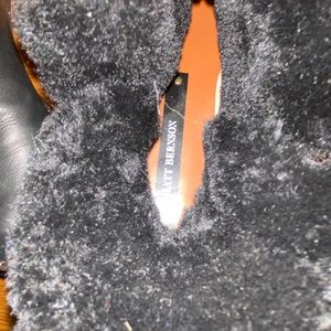 NWT Matt Bernson shearling booties